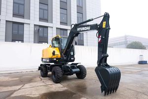 Excavatrice sur pneus fiable à faibles émissions HW60ECO, profondeur maximale de 3465 mm pour l'entretien des biens urbains et la manutention des débris avec tarière - Product Image 6