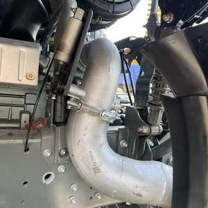 Camion tracteur Sinotruk Howo 6x4 Euro 2 Diesel, conduite à gauche, suspension pneumatique, caméra arrière, haute qualité - Product Image 3