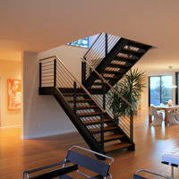 Escaliers en zigzag, design d'escalier en fer forgé