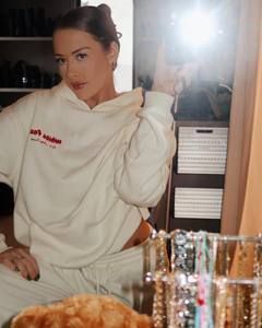 OEM Service Autumn 100% Cotton Heavyweight Oversize Causal Daily Wear Puff Print <strong>Women's</strong> <strong>White</strong> <strong>Hoodie</strong> and Sweatpants Set - Product Image 6