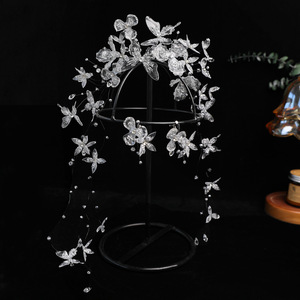 Couronne de cheveux féerique éthérée faite à la main, design original 2026 - Accessoire de mariage haut de gamme - Product Image 4