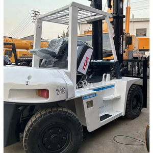 Internal Combustion Forklift <b>Used</b> Original TCM FD70 7 Ton Capacity From Japan Diesel Brand Cheap in Sale - Product Image 1