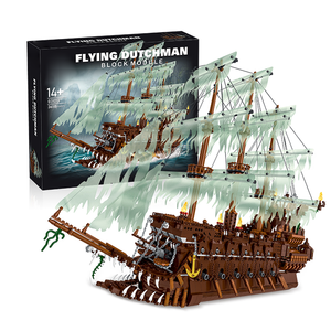 3658 PCS Flying Dutchman Ship Building Blocks Jouet pour enfants-Activités STEM sur le thème nautique et pirate et construction détaillée - Product Image 1