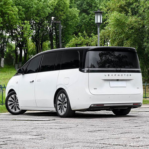 รถใหม่มาถึงแล้ว LEAPMOTOR D99 รถยนต์ไฟฟ้ารุ่นใหม่ LEAPORD D99 MPV พวงมาลัยซ้าย รถ SUV/MPV ไฟฟ้าสุดหรู รถยนต์หรูหราสำหรับขาย  รับจองแล้ววันนี้ - Product Image 5