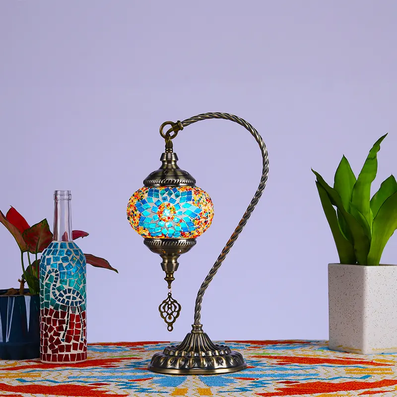 Türk tarzı el yapımı mozaik masa lambası
