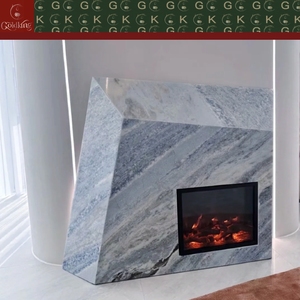 Chimenea Moderna GOLDKING para Interiores de Villas, con Revestimiento de Mármol Azul Cristal, Gris Claro con Vetas Azules Suaves, Corte Geométrico Asimétrico - Product Image 2