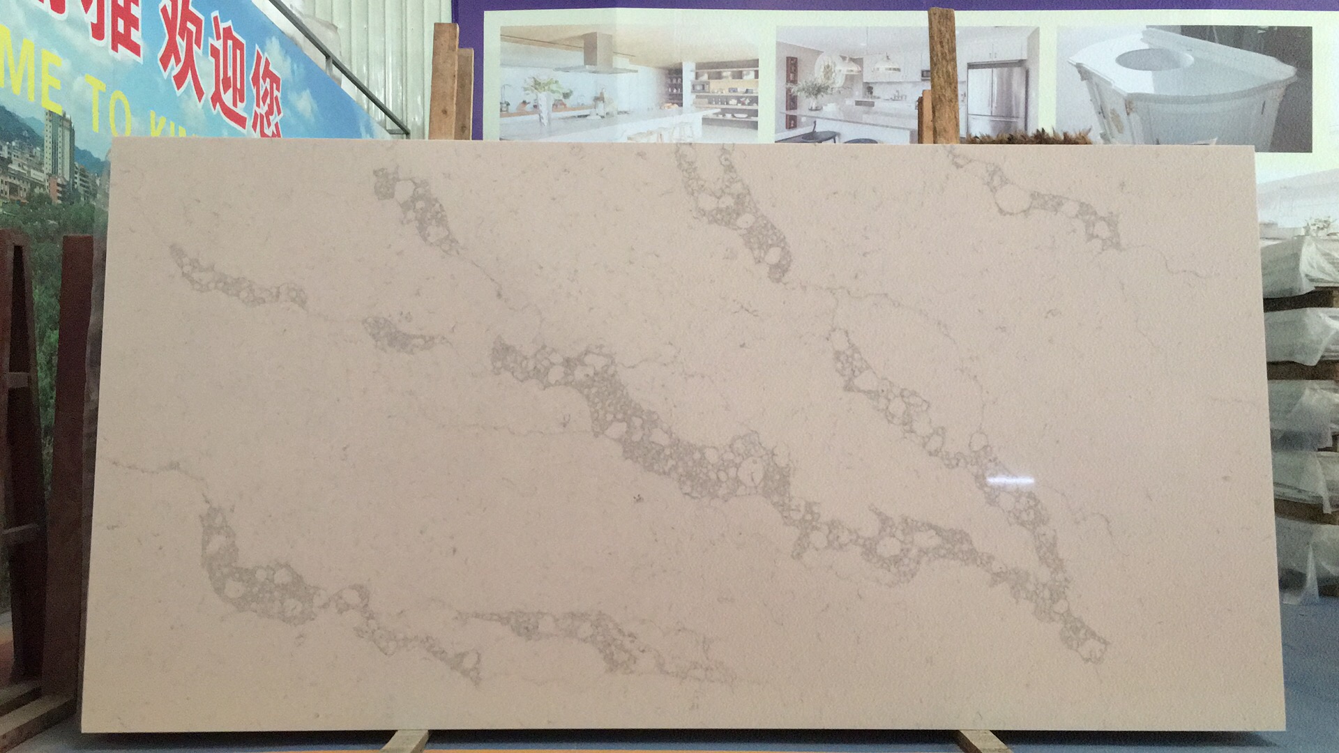 Customized polished engineered stone benchtops for kitchen counter top bar counter quartz worktops