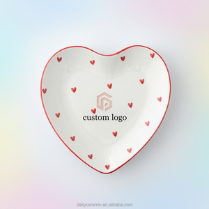 Набор керамических кружек для кофе и чая в форме сердца с ручкой в виде сердца, белый с красным узором в виде сердца, для подарка - Product Image 3