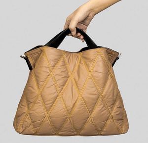 Échantillon Gratuit, Vente Flash : Sac à Main Matelassé en Treillis Diamanté pour Femme, Sac Fourre-Tout de Luxe Grande Capacité - Product Image 1