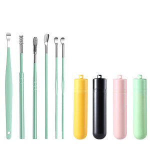 Juego de limpieza de oídos de 6 piezas para adultos, juego de herramientas portátiles en espiral para limpieza de oídos con llavero - Product Image 4