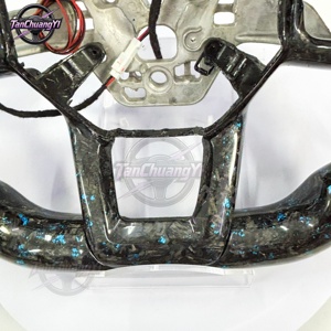 Expédition rapide d'usine avec volant de voiture en fibre de carbone forgée brillante avec des paillettes bleues pour <span class=keywords><strong>Ford</strong></span> Mustang <span class=keywords><strong>GT</strong></span> S650 2024+ - Product Image 2