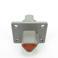 Connecteur automobile gris à 3 broches mâle avec bride DT, conception étanche, modèle DT04-3P-L012