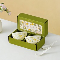 Ensemble de bols et assiettes en céramique à motif floral rétro, style luxe léger, idéal pour les cadeaux d'affaires, les remerciements, les team building et les fêtes.