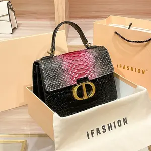 The new serpentine contrast color women's handbag niche design sense bag
