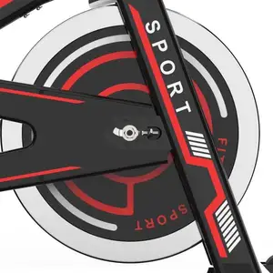 बिक्री के लिए कस्टम लोगो इंडोर कार्डियो व्यायाम फिटनेस साइक्लिंग 6KG फ्लाईव्हील्स चुंबकीय प्रतिरोध स्पिनिंग बाइक