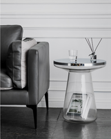 Table basse moderne en métal avec base en verre miroir bleu coloré pour salon