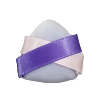 Mini Poudre Compacte Triangulaire de Luxe de Haute Qualité en Gros, Couleur Violet, Personnalisée, Très Douce et Fluffy