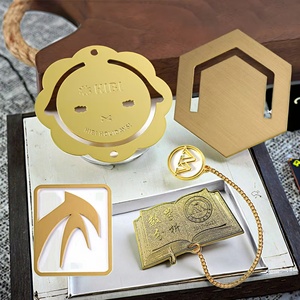 Marcapáginas de Metal con Forma Personalizada y Elegante, con Esmalte Chapado en Oro, Clips para Marcapáginas, Ideales para Amantes de los Libros y Aniversarios - Product Image 1