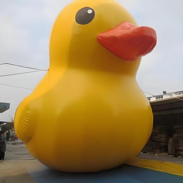 Giant Inflatable Duck Pool Float for Kids Safety Water Play Bath Inflatable Fun Toy with Novelty Design for Display Ads