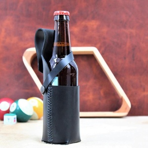 <span class=keywords><strong>Porte</strong></span>-<span class=keywords><strong>bouteille</strong></span> de bière <span class=keywords><strong>vintage</strong></span> portable de haute qualité en cuir véritable fait à la main - Product Image 4