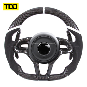 Volante de Fibra de Carbono TDD Compatible con McLaren 570S 2017-2021 - Product Image 2