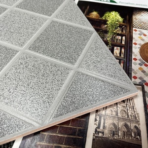 Gạch ốp tường và lát sàn nhà tắm men sứ giả cổ, màu xám xi măng mờ, họa tiết lưới, kích thước 30 x 30 cm - Product Image 5