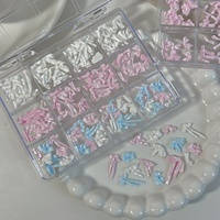12 Grilles de décorations pour nail art : nœuds en satin, nœuds perlés, breloques en résine sculptée souple, style japonais et français, pour ongles scintillants