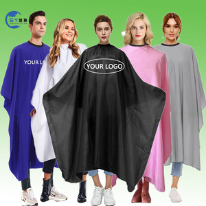 Capa de Peluquería Impermeable con Logotipo Personalizado Shengyuan, Capa de Corte de Pelo de Belleza con Broches, Cuello de Silicona de Poliéster, Capas de Peluquería Negras - Product Image 1