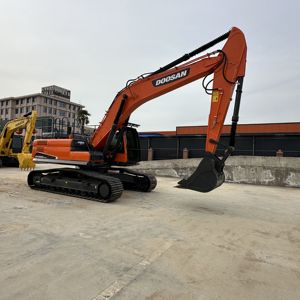 Excavadoras DOOSAN DX300 originales 30 TON DX 225 300 En stock para la venta - Product Image 5