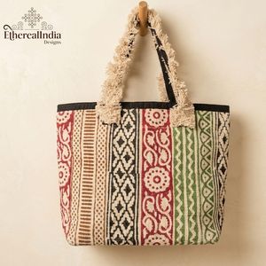 Bolso Tote de Algodón Hecho a Mano con Patrón Tribal, Bolso de Hombro Boho con Flecos Grandes, Proveedor Mayorista, Calidad de Exportación, India - Product Image 5