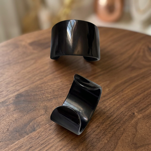 Acoplador de Tubo de Cuerno NaturaLine, Acabado Crudo, Textura Dual, Conector Buffalo, Herraje Rústico Personalizado para Muebles Orgánicos - Product Image 1