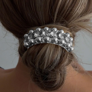 Accesorios para el cabello de aleación de joyería de estilo de fiesta para mujer de alto sentido con cola de caballo de explosión Anillo para el cabello lazo de moda y banda de goma - Product Image 6