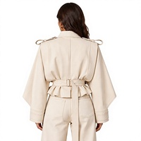 Veste trench courte utilitaire pour femme avec ceinture, épaulettes et manches longues