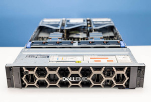 Serveur Rack 2U PowerEdge R760 à Deux Processeurs, 32 Go de Mémoire DDR5, 12 Baies de Disques LFF, Processeur Silver 4410Y, 300 Go SAS 10K 1,8 GHz, en Stock - Product Image 6