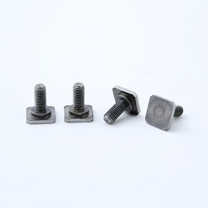 Vis à tête carrée en acier au carbone Q235 Grade A Niveau 8 à tête plate personnalisable pour pièces automobiles et motos - Product Image 2