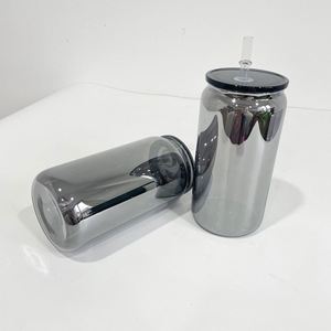 Gobelet recyclable en verre borosilicate noir miroir de 16 oz, type canette de soda, avec couvercles en plastique et pailles, pour films UV DTF et vinyle - Product Image 3
