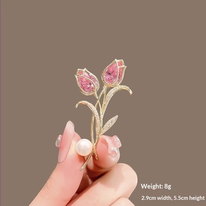 Nouvelle broche tulipe unisexe luxueuse et élégante en alliage plaqué, épingle antidérapante, populaire en ligne, vente en gros simple - Product Image 1