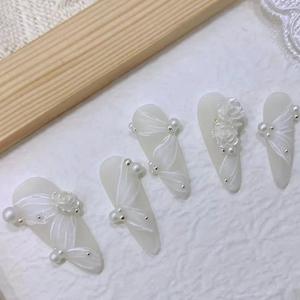 Logotipo personalizado zapatos <span class=keywords><strong>de</strong></span> ballet francés modelo acrílico medio parche <span class=keywords><strong>de</strong></span> <span class=keywords><strong>uñas</strong></span> postizas pegamento nacarado Camelia armadura diseño banda <span class=keywords><strong>de</strong></span> <span class=keywords><strong>uñas</strong></span> artificiales - Product Image 3