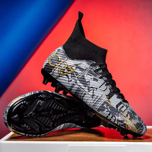 Zapatos de Fútbol Antideslizantes al por Mayor, Zapatos Deportivos de Fútbol de Caña Alta para Jóvenes, Zapatos de Fútbol para Exteriores para Hombres y Mujeres - Product Image 4