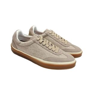 Zapatillas de entrenamiento clásicas de fibra de seda Lotus para hombre y mujer, cómodas, transpirables, de malla sin cordones para la temporada de otoño, en color. - Product Image 1