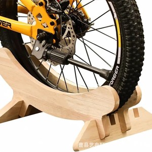Support de vélo en bois pour VTT et vélo de route, démontable, pour atelier de réparation et stationnement - Product Image 3