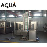 Machine entièrement automatique 3 en 1 pour l'eau / Ligne de production d'eau minérale / Machine de remplissage de bouteilles recyclables