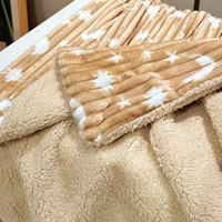 Couverture polaire jacquard double couche côtelée à rayures, douce et chaude, 100 % polyester, imprimé floral uni, pour lit et canapé, vente en gros