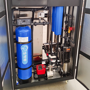 Système de filtration d'eau par osmose inverse 500LPH, taux de dessalement élevé, pompe contrôlée par PLC, certifié CE, eau ultra pure - Product Image 3