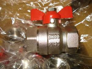 Yuhuan Italy BSP NPT полированный тяжелый женский латунный шаровой клапан с внутренней резьбой с ручкой-бабочкой - Product Image 6