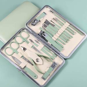 Manicure Pedicure Clippers Fingernail Clipper Set Ingrown Toenail Scissor Trimmer Kit 18 Pieces Women and Men - Product Image 4