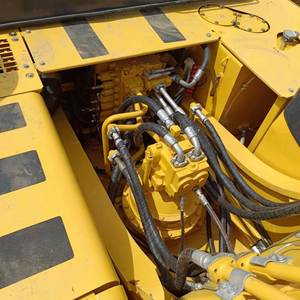 รถขุดมือสองพร้อมปั๊มเครื่องยนต์ Caterpillar จากผู้จัดจำหน่ายโดยตรง รถขุดขนาดเล็ก Komatsu รุ่นใหม่ปี 2023 PC350-7 & PC350-8 น้ำหนัก 22 ตัน - Product Image 5