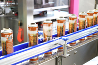 Machine d'étiquetage automatique rotative pour bouteilles d'eau et canettes de boissons, avec colle thermofusible OPP