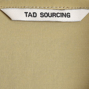 Chemise décontractée pour homme de haute qualité, tissu personnalisé, coupe ajustée, marque privée disponible, vente en gros - Product Image 5