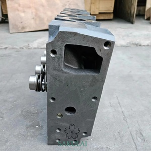 Culasse de moteur diesel de machines D4D D4E D6D D7D pour l'excavatrice de <span class=keywords><strong>Volvo</strong></span> 120B <span class=keywords><strong>Volvo</strong></span> <span class=keywords><strong>140B</strong></span> - Product Image 4